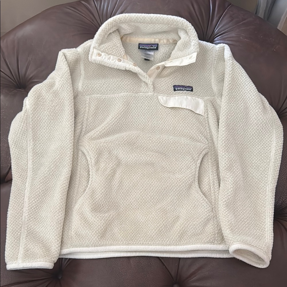 Patagonia Cream Fleece Pullover